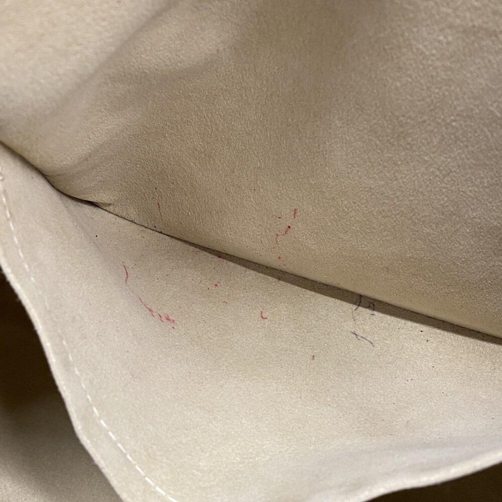 LOUIS VUITTON Brown Monogram Tote Bag - Picture 14 of 15